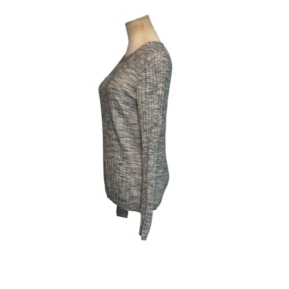 Banana Republic gray merino wool long sleeves ribbed knit top size M - Picture 5 of 13